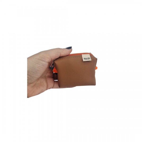 Necessaire Fofinha Marrom com Laranja